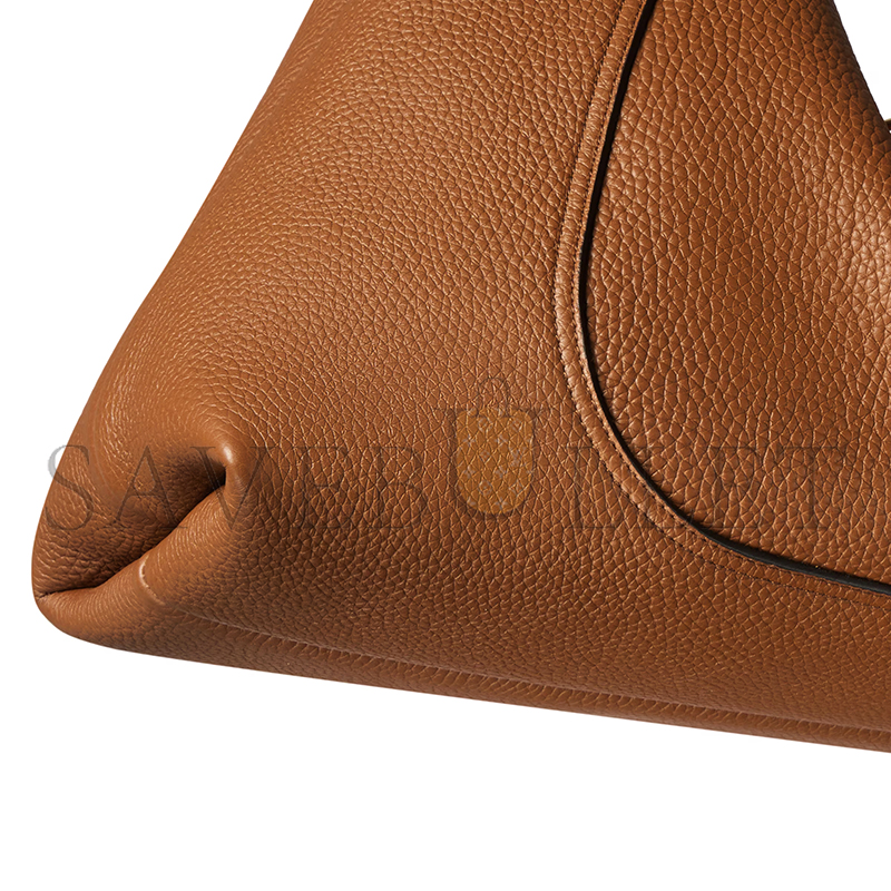 G*u*i softbit maxi shoulder bag 837466 (46*26*16cm)